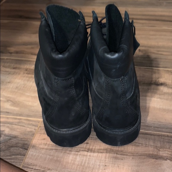 Men’s Timberlands - Picture 2 of 3